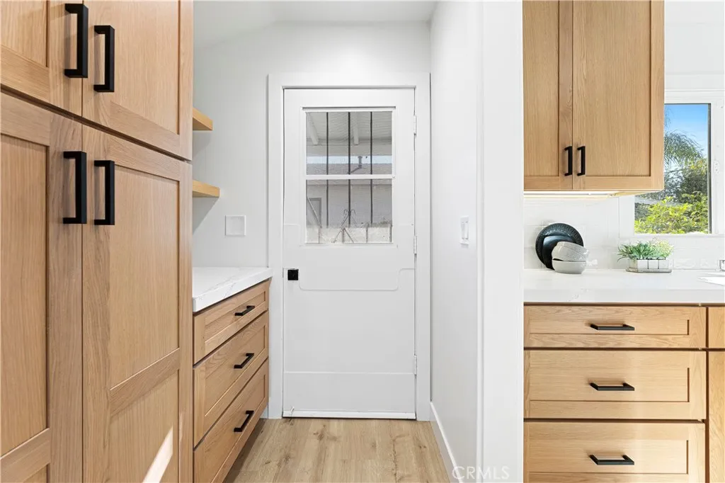 1413 S Loara, Anaheim, California 92802 home-pic-24